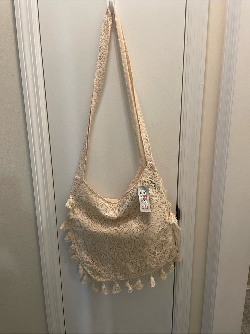India Boutique Cream Crochet Tassel Shoulder Bag